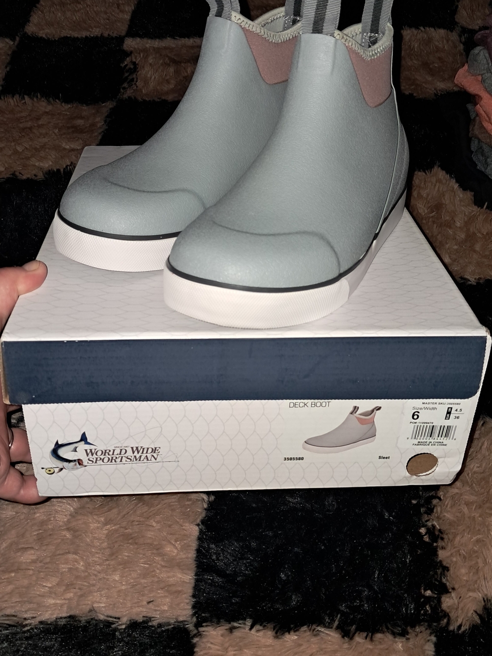 Bass Pro Shops Women's Slate Gray and Pink Deck Rain Boots
